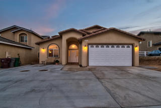 14449 Four Winds Dr, Riverside, CA 92503-7233