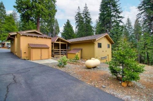 3848 Gold Ridge Trl, Pacific House CA  95726-9740 exterior