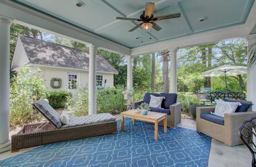 963 Governors Ct, Mount Pleasant SC  29464-9257 exterior