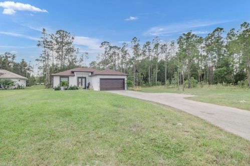 2510 54th Ave, Naples, FL 34120-0532
