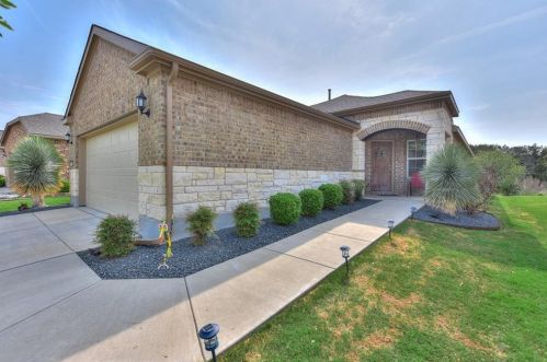 411 Kickapoo Creek Ln, Georgetown TX  78633 exterior