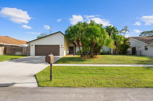 13434 Columbine Ave, West Palm Beach, FL 33414-8144