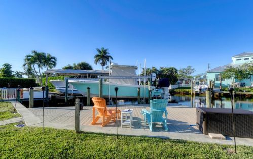 1463 Seagull Way, Palm City FL  34990-1733 exterior