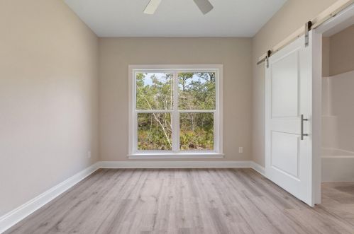 2129 Trevor Cir, Milton FL  32583-9616 exterior