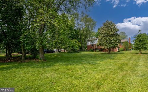 2409 Little River Rd, Haymarket VA  20169-1205 exterior