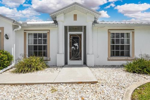 200 27th St, Cape Coral, FL 33904-2727