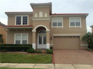 3908 Shoreview Dr, Kissimmee, FL 34744-0002