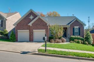 3561 Fair Meadows Dr, Nashville, TN 37211-7181