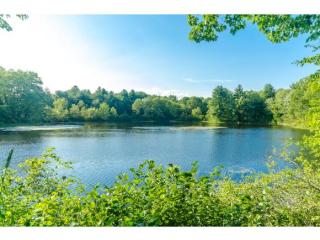 1303 Piscassic St, Newmarket, NH 03857-1193