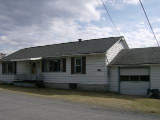 155 Maple St, Coupon, PA 16629-8422