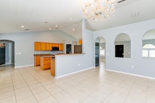 4530 Yamada Dr, Fort Pierce, FL 34953-8518