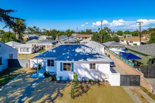 1813 Queensdale St, Compton, CA 90221-1618