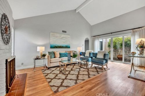 16 Woodpine Dr, Irvine, CA 92604-4574