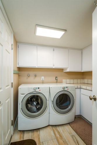 858 Sanel Dr, Ukiah CA  95482-9604 exterior