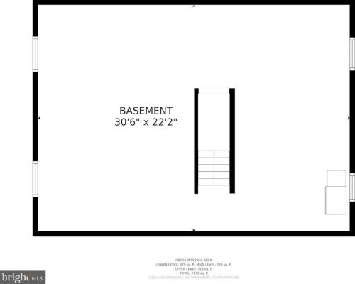 6721 Westlawn Dr, Falls Church VA  22042-2742 exterior