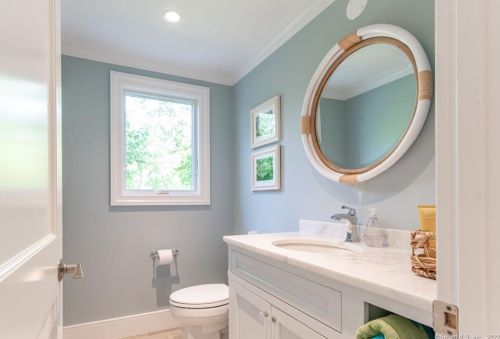 20 Hidden Brook Dr, Brookfield Center CT  06804-1306 exterior