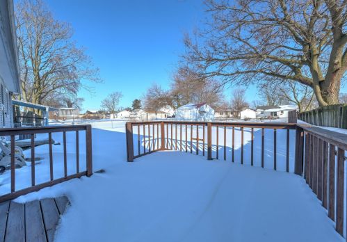 490 Toledo Ave, Marion OH  43302-2145 exterior