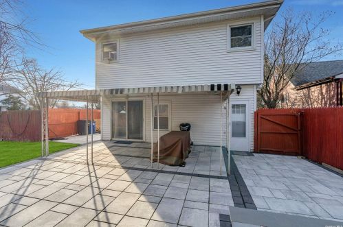 1147 Bellmore Rd, North Bellmore NY  11710-3701 exterior