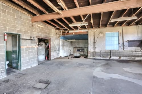 1215 Mount Jackson Rd, New Castle PA  16102-2919 exterior