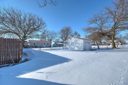 490 Toledo Ave, Marion OH  43302-2145 exterior