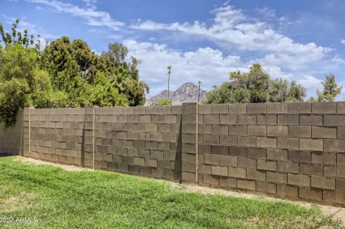 6107 12th Pl, Phoenix AZ  85014-6707 exterior