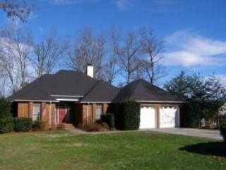 258 Deer Creek Dr, Crossville, TN 38571-0280