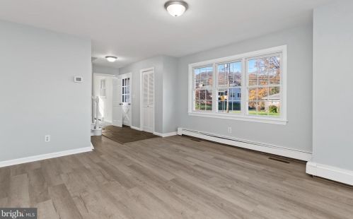 1749 Church Rd, Hummelstown PA  17036-9724 exterior