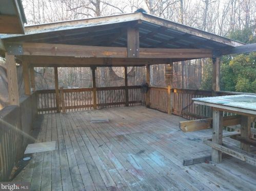 243 Stony Hill Rd, Fredericksburg VA  22406-4128 exterior