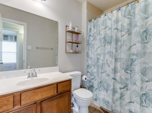 8716 Devonshire Dr, Fort Worth TX  76131-3388 exterior