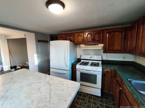 22 Spring St, Ansonia CT  06401-3328 exterior