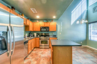 3427 Lance Ln, Phoenix, AZ 85018-6987