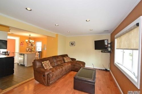 1852 Emma St, North Wantagh, NY 11793-3602