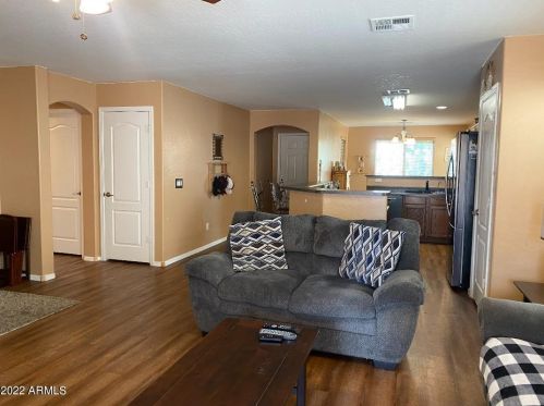 44257 Oster Dr, Maricopa, AZ 85138-8592