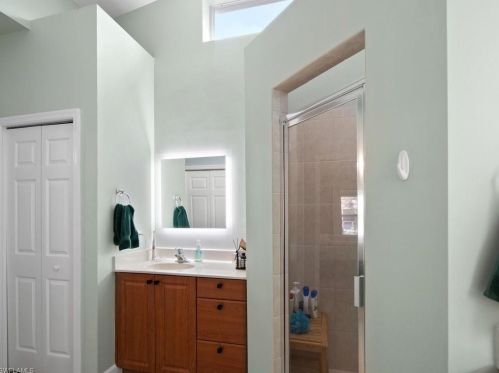 6196 Mandalay Cir, Naples FL  34112-1908 exterior