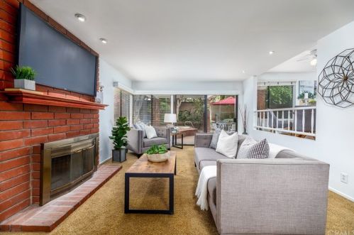 34 Christamon, Irvine CA 92620-1829 exterior