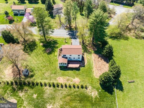 10624 Cavalcade St, Great Falls VA  22066-2427 exterior