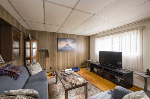 2 Merrimac Rd, Poughkeepsie NY  12603-5661 exterior