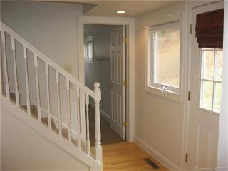 180 Jackson St, Litchfield CT  06787-2011 exterior