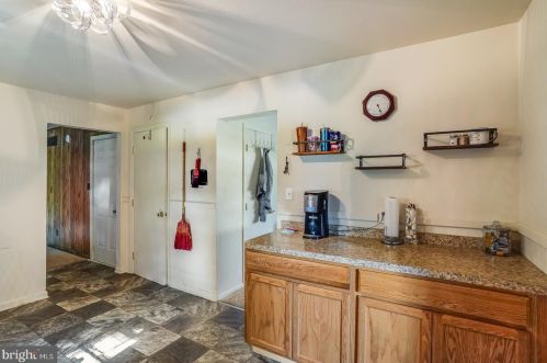 2024 State St, Dover DE  19901-5814 exterior