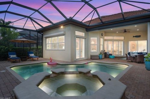 6501 Caldecott Dr, Naples FL  34113-3196 exterior