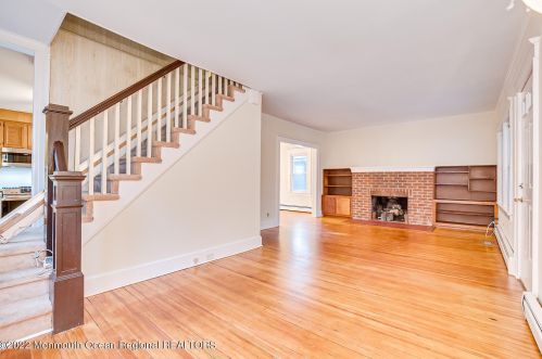504 Bendermere Ave, Tinton Falls, NJ 07712-4305
