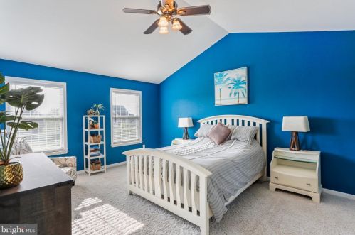 10099 Lindale Ave, Upton PA  17225-8373 exterior