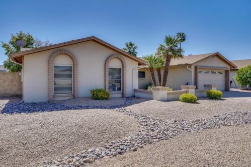 5321 Dahlia Dr, Glendale, AZ 85304-1932
