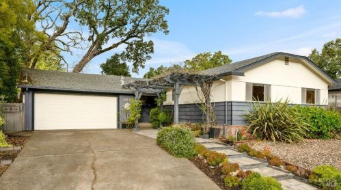 5432 Evonne Ave, Santa Rosa, CA 95409-5521
