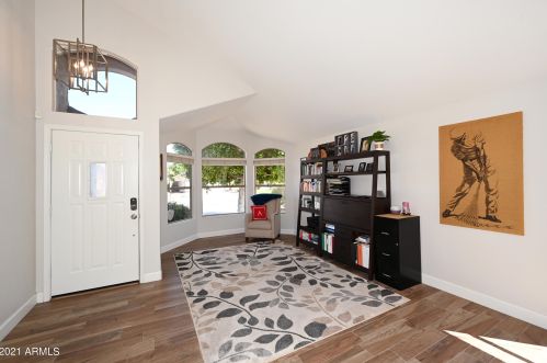 6409 Wahalla Ln, Glendale AZ 85308-5579 exterior