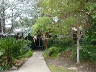 104 Audubon Dr, Fresno, CA 93711-0060