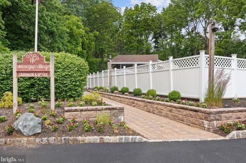 77 Slope, Clinton NJ 08809-1134 exterior