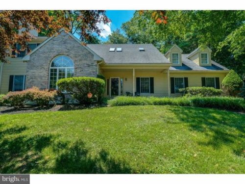 34 Stonebridge Dr, Hockessin, DE 19707-9184