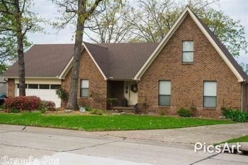114 Tenkiller Dr, North Little Rock, AR 72120-3409