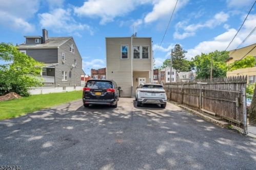 287 Sanford St, East Orange NJ  07018-1018 exterior